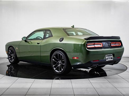 Used 2022 Dodge Challenger R/T Scat Pack image 11