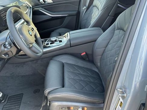 New 2027 BMW X7 xDrive40i w/ M Sport Package AWD/4WD image 14