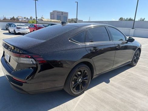 Used 2025 Honda Accord SE image 2
