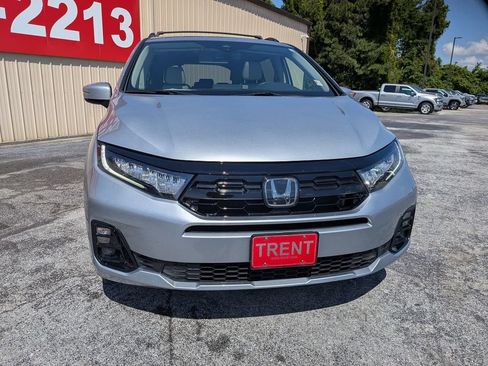 Used 2025 Honda Odyssey Elite image 7