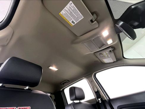 Used 2022 Ford Ranger Lariat w/ Tremor Off-Road Package image 22