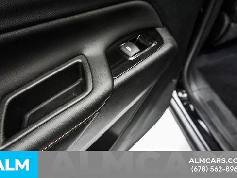 Used 2023 Chevrolet Equinox Premier FWD image 51