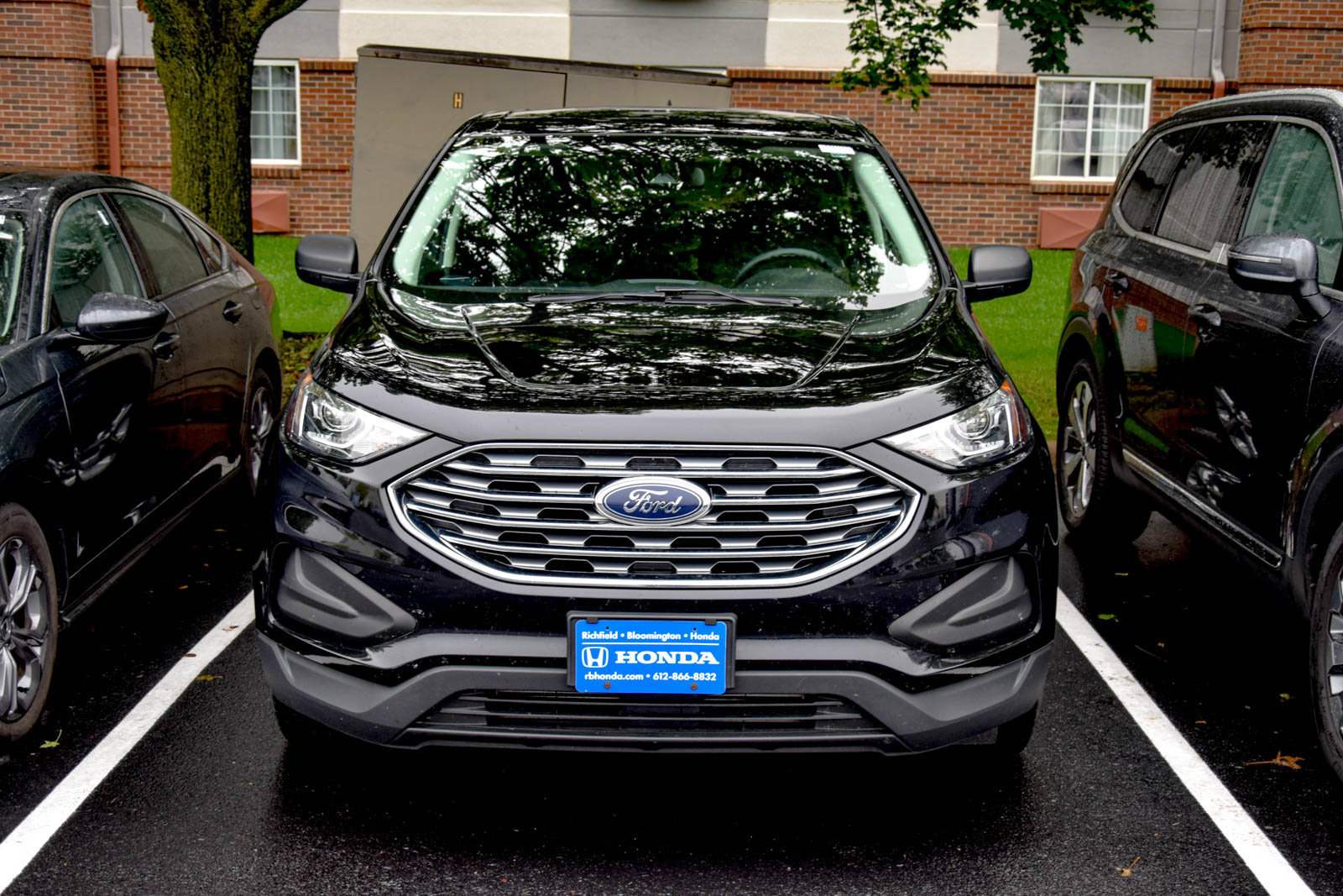 Used 2020 Ford Edge SE AWD/4WD image 2