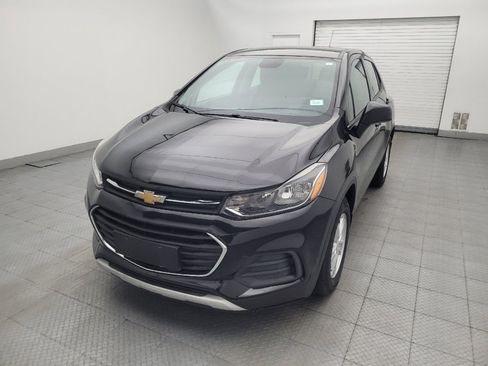 Used 2020 Chevrolet Trax LS w/ LPO, Protection Package FWD image 15