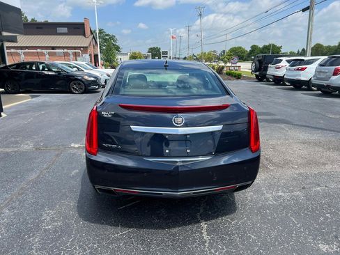 Used 2013 Cadillac XTS Premium AWD/4WD image 4