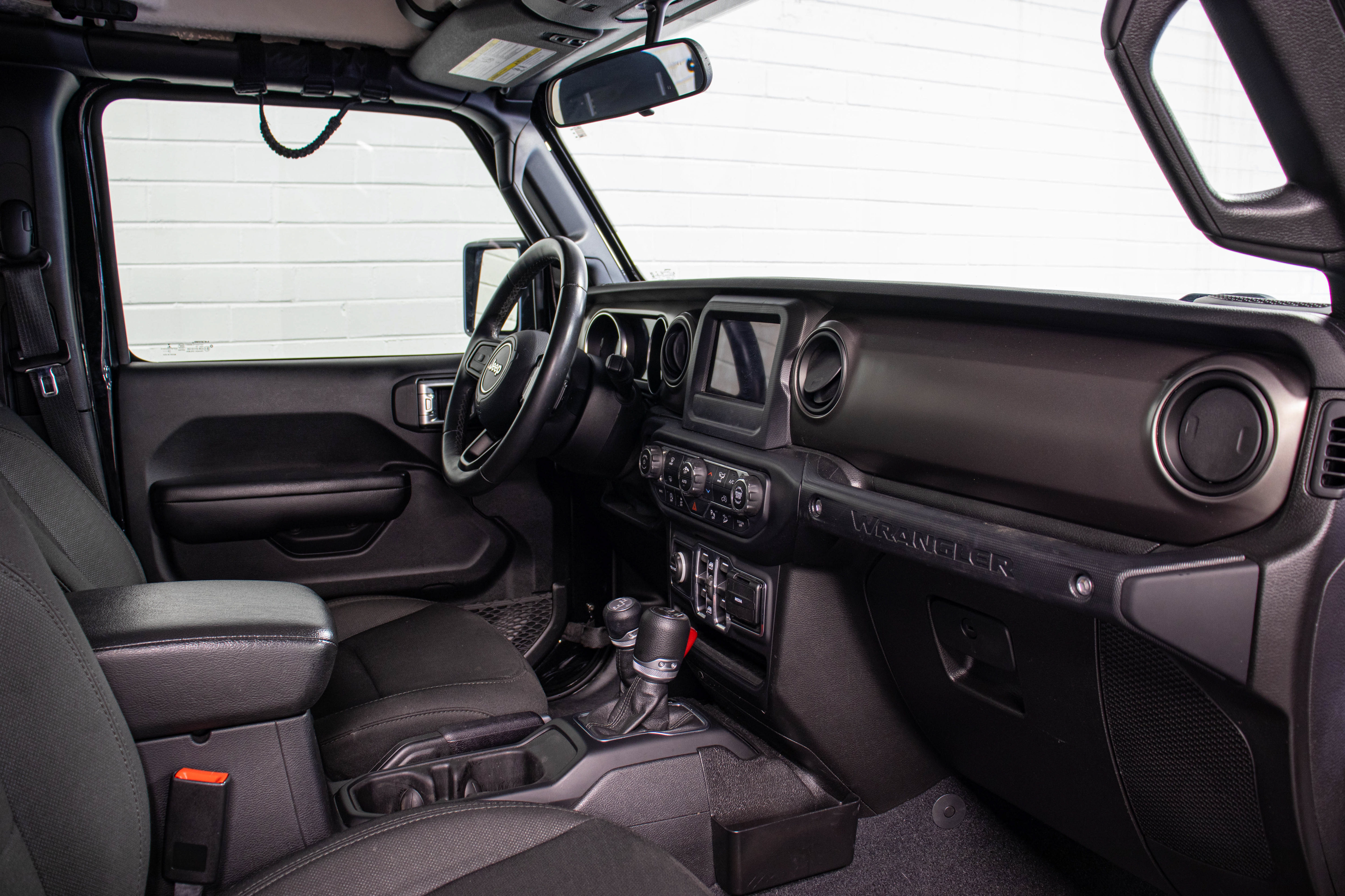 Used 2020 Jeep Wrangler Unlimited Sport S AWD/4WD image 14