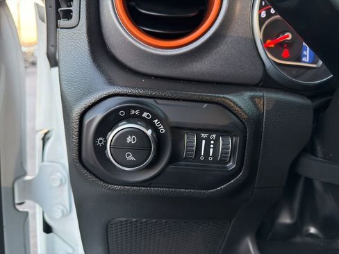 Used 2022 Jeep Gladiator Mojave w/ LED Lighting Group image 37