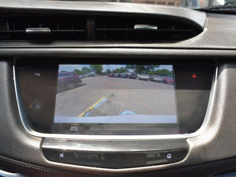 Used 2022 Cadillac XT5 Premium Luxury FWD image 27