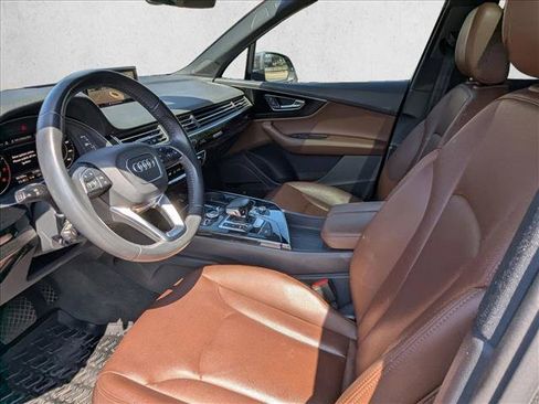 Used 2018 Audi Q7 3.0T Premium Plus w/ Premium Plus Package image 17