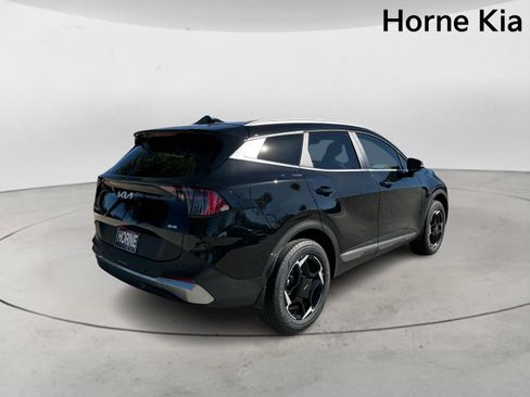 New 2026 Kia Sportage EX image 4