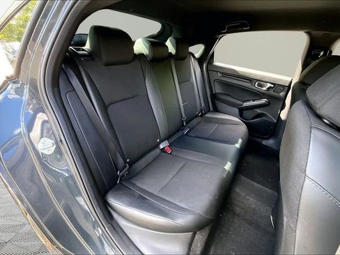 Certified 2025 Honda Civic Sport image 17