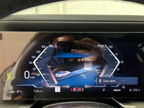 New 2026 BMW i7 eDrive50 w/ M Sport Package image 24