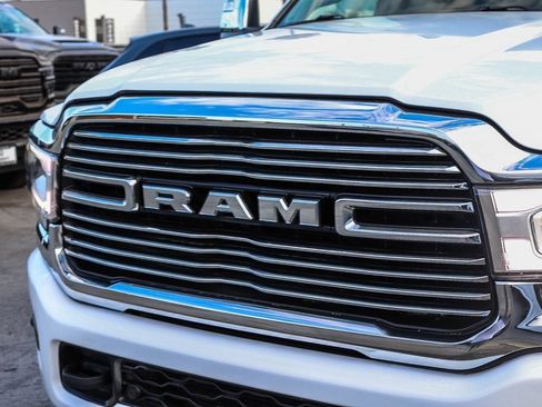 Used 2024 RAM 2500 Laramie AWD/4WD image 6