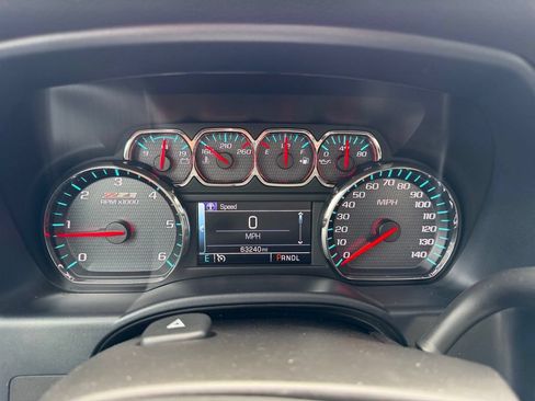 Used 2018 Chevrolet Silverado 1500 LT w/ All Star Edition AWD/4WD image 8