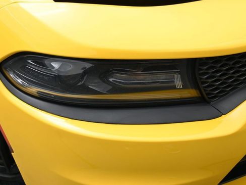 Used 2017 Dodge Charger R/T RWD image 37