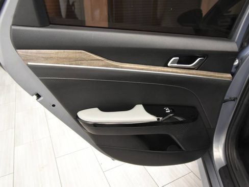 Used 2022 Kia K5 EX image 14