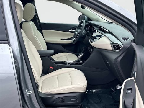 Used 2023 Buick Encore GX Essence w/ Experience Buick Package image 22