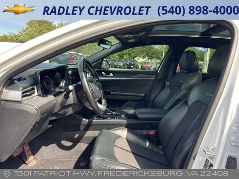 Used 2022 Kia K5 GT-Line w/ GT-Line FWD Premium Package image 3