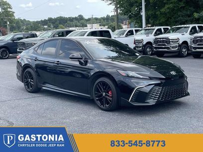 Used 2025 Toyota Camry SE w/ Multimedia Upgrade Package