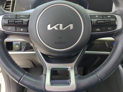 Certified 2024 Kia Sportage EX FWD image 17