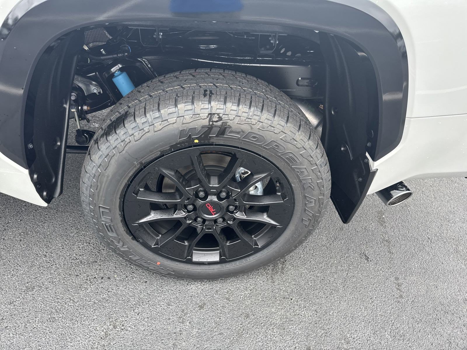 New 2025 Toyota Tundra 1794 Edition w/ TRD Off-Road Package AWD/4WD image 12