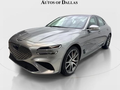 Used 2025 Genesis G70 2.5T RWD image 2