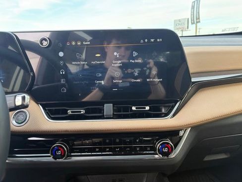 New 2026 Chevrolet Equinox ACTIV FWD image 17
