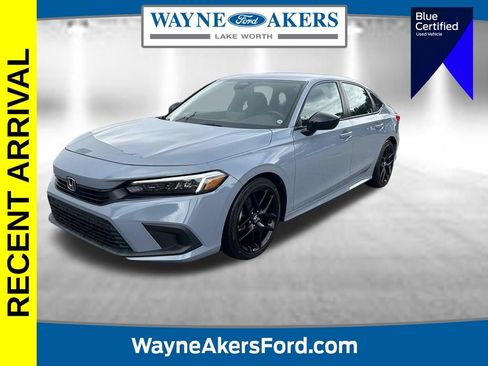 Used 2024 Honda Civic Sport image 1