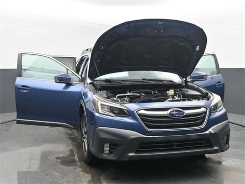 Used 2020 Subaru Outback Premium image 54