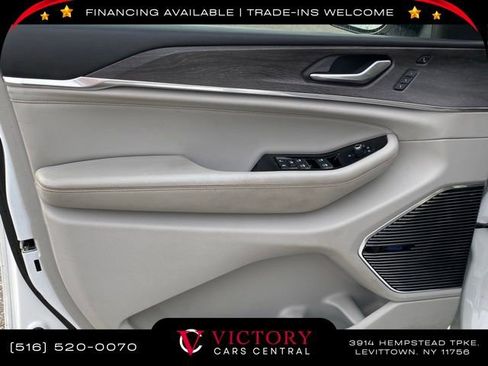 Used 2021 Jeep Grand Cherokee L Overland w/ Luxury Tech Group IV image 8