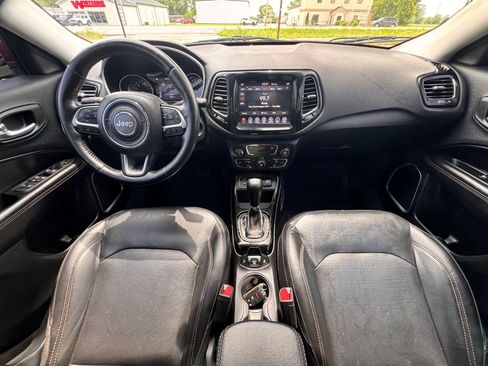 Used 2019 Jeep Compass Limited FWD image 14