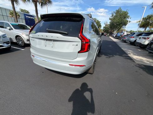 Used 2025 Volvo XC90 B5 Core AWD/4WD image 15
