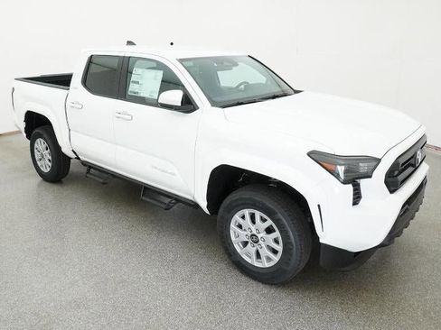 New 2026 Toyota Tacoma SR5 image 13