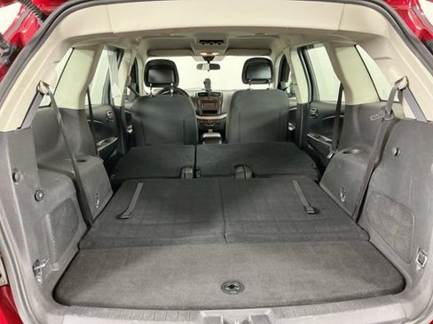 Used 2015 Dodge Journey American Value Package w/ Flexible Seating Group FWD image 29