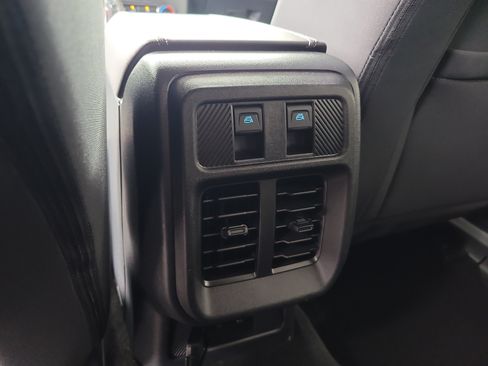Used 2025 Ford Bronco 4-Door AWD/4WD image 13