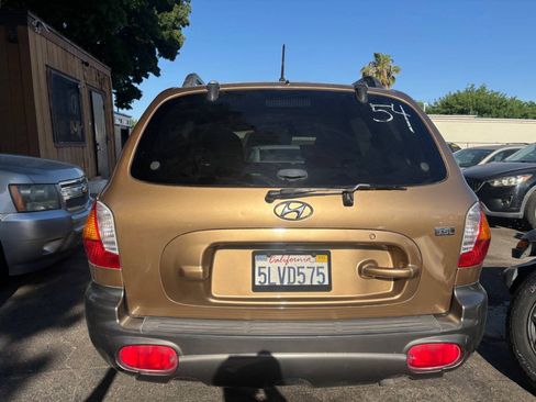 Used 2004 Hyundai Santa Fe GLS FWD image 5