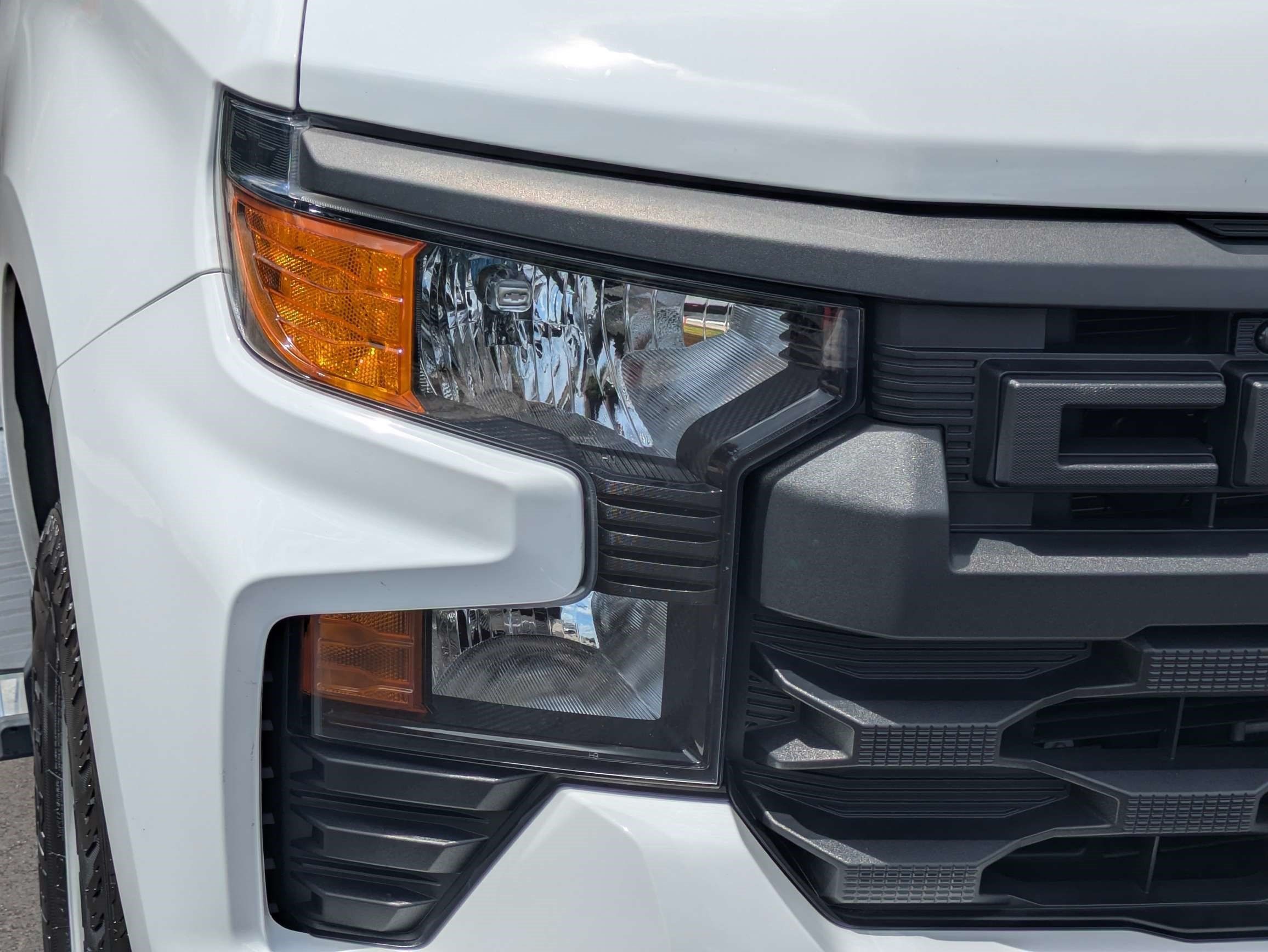 Used 2024 Chevrolet Silverado 1500 W/T RWD image 9