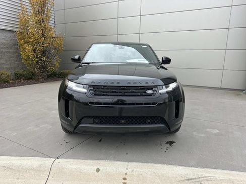 New 2026 Land Rover Range Rover Evoque S AWD/4WD image 2
