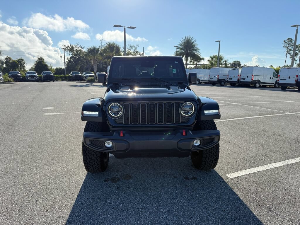 Used 2026 Jeep Wrangler Unlimited Rubicon w/ Technology Group AWD/4WD image 8