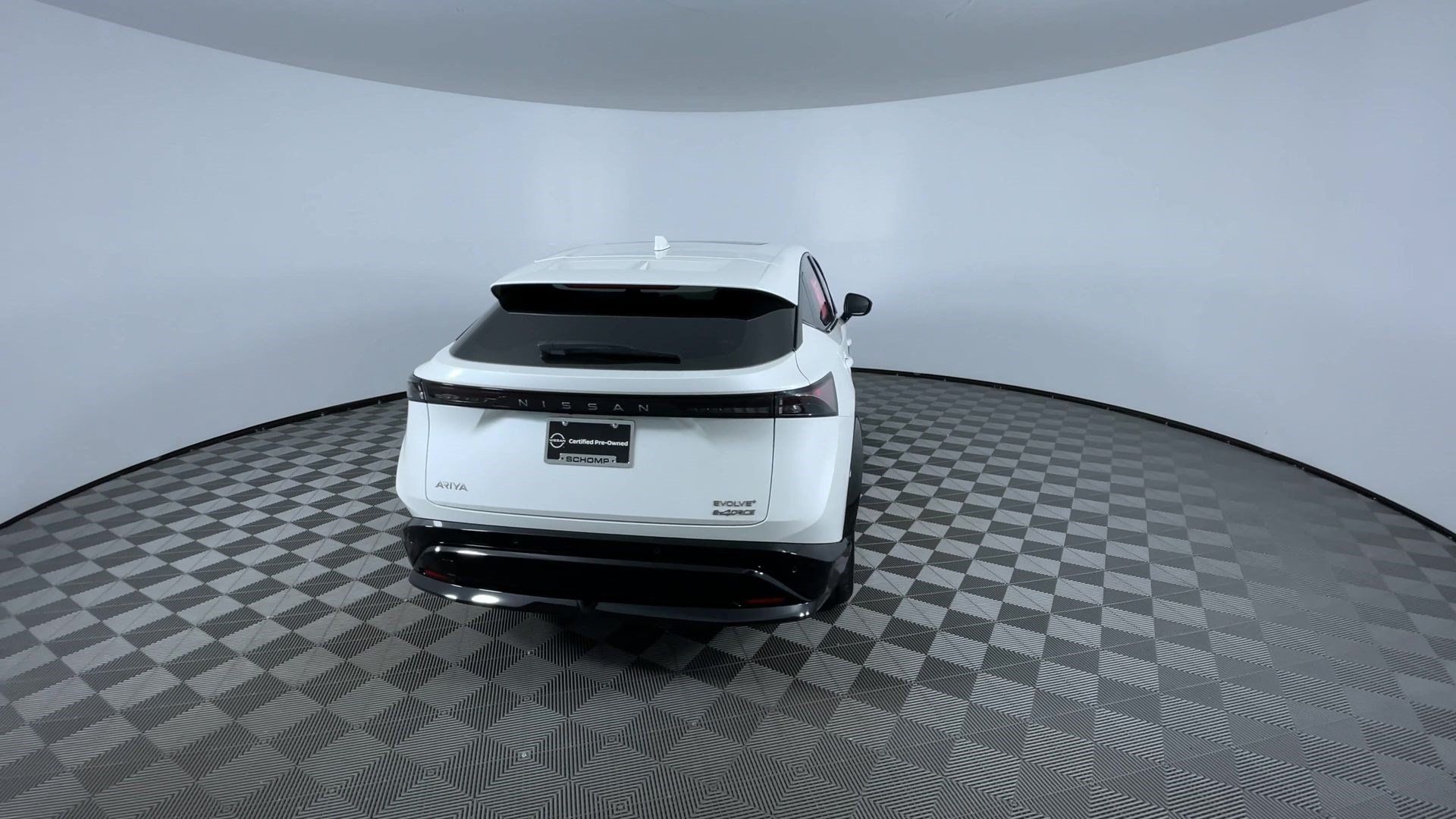 Certified 2024 Nissan Ariya AWD image 8