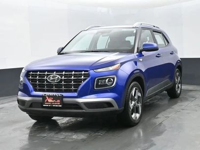 Used 2025 Hyundai Venue Limited