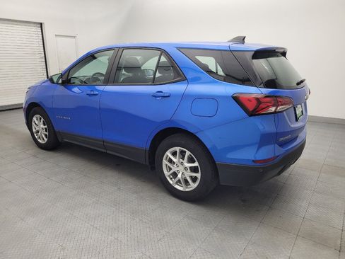 Used 2024 Chevrolet Equinox LS w/ Driver Confidence II Package FWD image 3