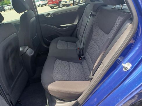 Used 2019 Hyundai Ioniq Plug-In Hybrid FWD image 17