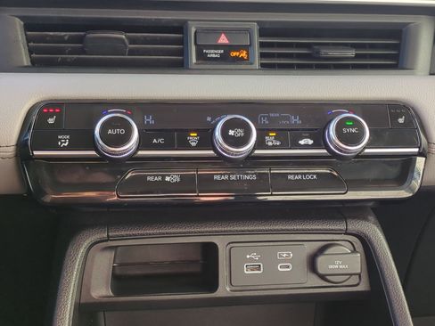 Used 2023 Honda Pilot EX-L image 24