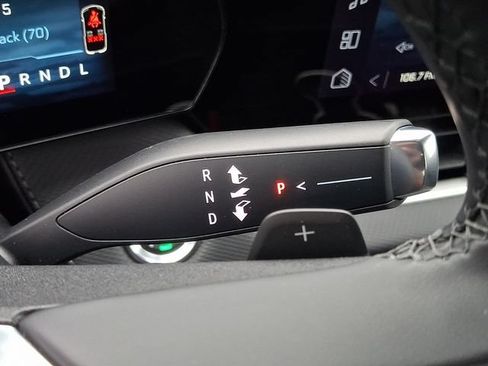 Used 2026 Chevrolet Equinox LT FWD image 10