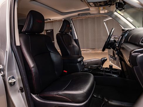 Used 2023 Toyota 4Runner TRD Off-Road Premium w/ Moonroof Package image 25