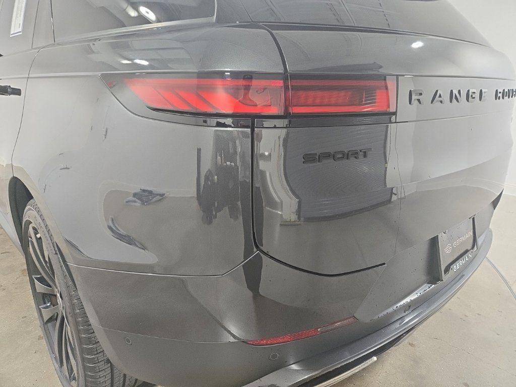 Certified 2023 Land Rover Range Rover Sport SE AWD/4WD image 10