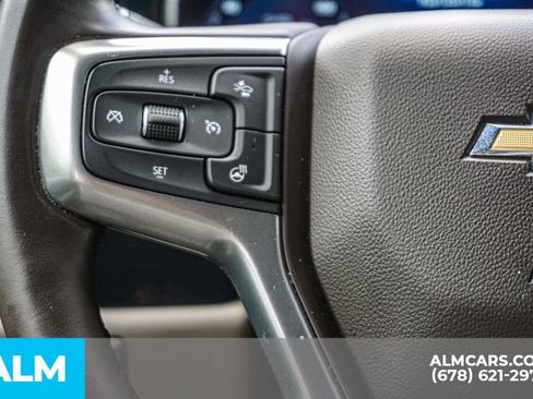 Used 2025 Chevrolet Silverado 1500 LT RWD image 29