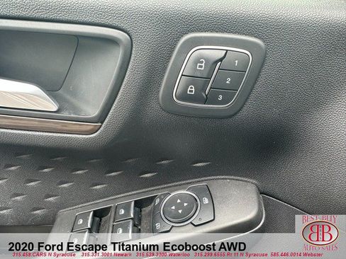 Used 2020 Ford Escape Titanium AWD/4WD image 12