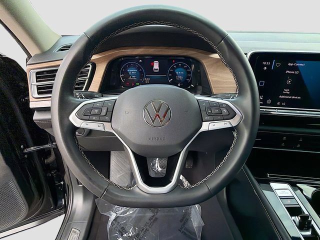 Used 2024 Volkswagen Atlas SE FWD image 38